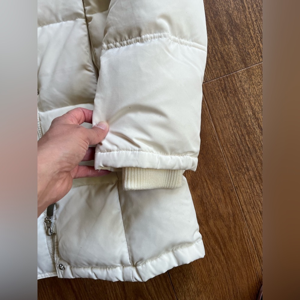 Giordano Long Puffer with Detachable hoodie and Fur trim- Medium - Picture 11 of 15